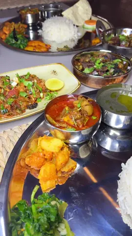 Mitttho Thakali Khana Set at @daurathakali , Nayabazaar. For menu pls click the link on BIO. #fyp #fypシ #loveeatrepeatt #loveeatrepeattexplores #thakali #nepal #khana