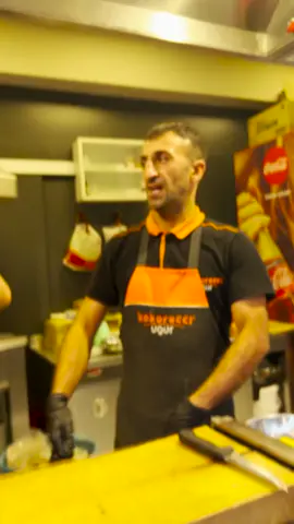 Türk işi roket 😂😂😂 #kokoreç #midye  #kokoreççiuğur  #türkişiroket