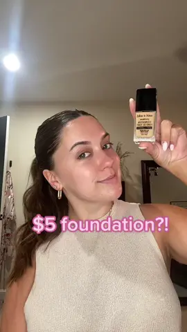 Ok i think i found my new fav foundation #wetnwild #wetnwildmakeup #affordablemake #beautytips