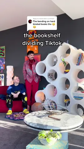 Reply to @marcel.lim ok, it’s time to take a closer look! 🕵🏻‍♂️🕵🏼‍♂️ #bookcase #interiordesign #furniture #books
