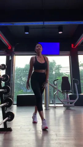 ออกกำลังกายกันเถอะ