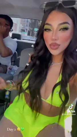 My day 2 fit >>>💚💚💚💚 #daytrip #ravefitinspo #hardsummeroutfit @ravewonderland