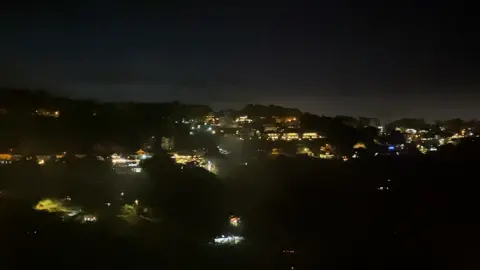 Một chiếc view Đà Lạt về đêm chill quá nè☪️ #dalat #peace #nightlife