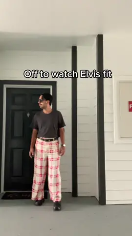 Ootd #OOTD #fitcheck #fashion #fashiontok #fashiontiktok #uniqlo #uniqlomarni #elvis #outfit  #archivefashion #archive #fittyfit #fittyfits #getreadywithme #outfitoftheday #fitoftheday #fashioninfluncer #fashioninfluncers #jaydentorres