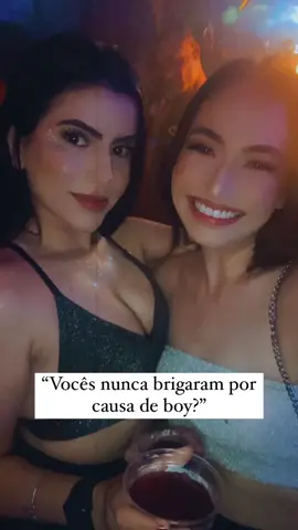 Ela gosta de cria e eu do @Borsoi 😂 #oldmoney #cria #borsoi #amigas