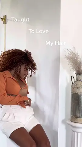 Its crazy what i didnt like about myself i made a full income now just by loving and cherishing my hair 🧡 p.s to those who had to deal with this growing up just know you were not alone #curlyhairjourney #curlyhairlove #curlyhairappreciation #curlstutorial