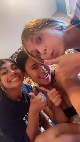 #greenscreenvideo #greenscreen tiktok were in bathing suits and of legal age
