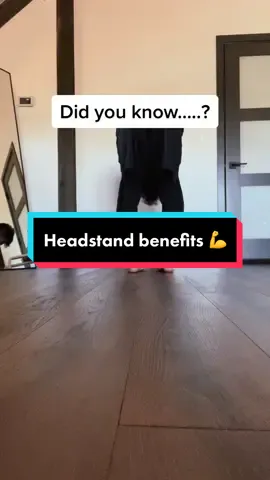 It feels good!  #headstand #headstandbenefits #wellnesstips #firnesstips #yoga #bodymovement