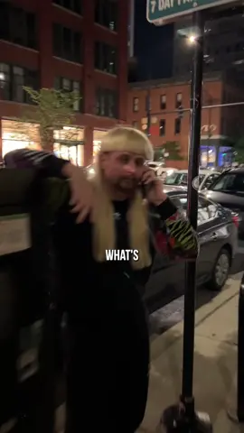 Is deep dish pizza? @olivertree