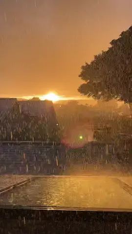 #rainsunset #rain #PrimarkSummerUp￼ #subhanallah