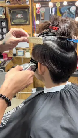 Two block สาวมัธยม#ตัดผมชาย #ทรงผมชายยอดฮิต2022 #ทรงผมชายแนะนํา #ร้านตัดผมแนะนํา #ร้านตัดผมกาญจนบุรี ##ร้านตัดผมสั้นกาญจนบุรี #เรียนตัดผมชายกาญจนบุรี #สอนตัดผมชายกาญจนบุรี#ตัดผมชายกาญจนบุรี #สอนตัดผมชายThebarberclubวังขนาย #ฮาวทูtiktok #fypdongggggggg #fypシ #Thebarberclubสาขาบ้านโป่ง #thebarberclubวังศาลา #thebarberclubวังขนาย