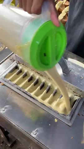 Ditempatmu bikin pukis kaya gini bukan??? Kalo bukan kalian harus cobain ini 😱😭😱😭 #jogjabikinlaper