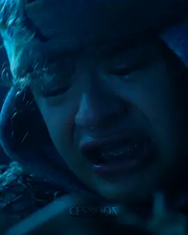 eu chorei tanto 😭🤧 -- #strangerthingsseason4 #strangerthings4 #strangerthings #eddiemunson #dustinhenderson