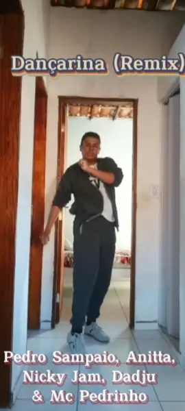 // TRA TRA @pedrosampaio @anitta @nickyjam @dadju @mc.pedrinhoofc •#tiktok #dançarinaremix #populartiktok #music #followme #dance #video #populartiktok #repost #pedrosampaionotiktok #incrível #viral #dançandotiktok