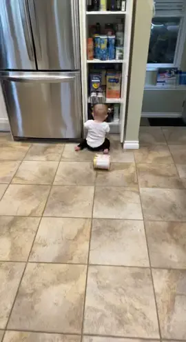 Okay she LOVES being scared and normally laughs but this time got her & i felt bad but its funny 😂 #babiesoftiktok #cutiepie #scared