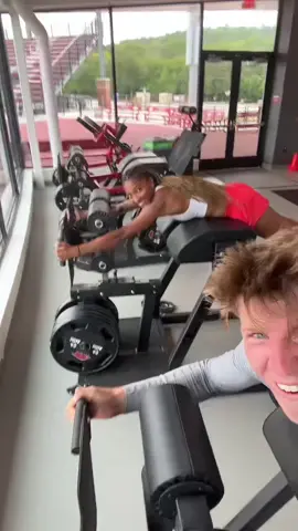 Iykyk on that first clip lol #disabilitypride #songofthesummer