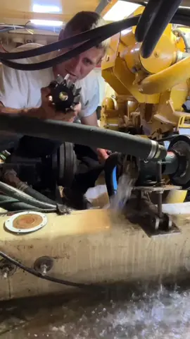 Reply to @alexskowronski @Luke McFadden has great content! I got some inspiration from his stuff to start sharing the not so fun moments of the job with you guys. If you guys are interested I will continue sharing. The darkside holds endless content 😂😑. Have a good 4th everyone! I’ll be in the bildge.🤦🏻 #maine #lobster #lobsterfishing #fy #fyp #lobstertok #207 #mainecheck #myjob #SmallBusiness #fishing #commercialfishing #lobsterfishing