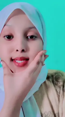 Dadbaa waxy idhihi donan marada cad maxy thy 😂😂war mogayaal😂dheh😜🙏