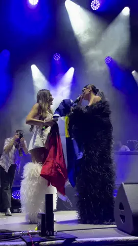 🇦🇱🇽🇰 DHURATA x ELVANA #dhuratadora #elvanagjata #elvana #dhurata ##gajde #albafestival #shqip