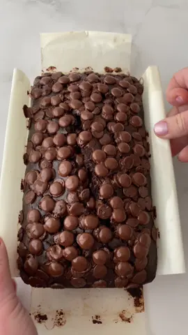 Este budin tiene un ingrediente secreto, cual será?    #pasteleria #Receta #recetafacil #chocolate #asmr #budin