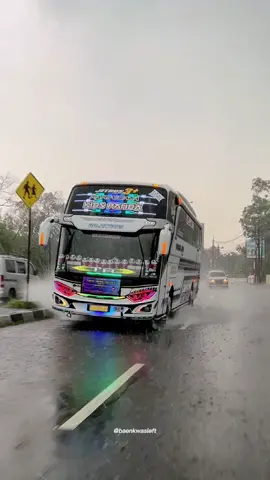 kualitas video tergantung sinyal anda. #fyp #fypシ #cinematicbus #videobus #busmania #busmaniacommunity #busmaniacomunity #bismania #tunggaljaya #tunggaljayatransport