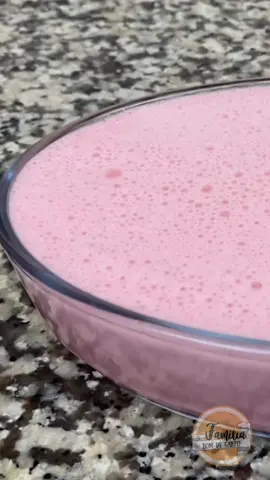 🤤💖 #receita #familiabomdegarfo #Recipe #recipesforyou #receitapratica #fy #receitasimples #comidatiktok #facavocemesmo #sobremesa #doce #sobremesafácil #morango #strangerthings #portugal #vozinha #doces #sobremesarapida