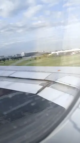#การเดินทาง #ขึ้นเครื่องบินครั้งแรก #วิวบนเครื่อง #กรุงเทพ #airasia