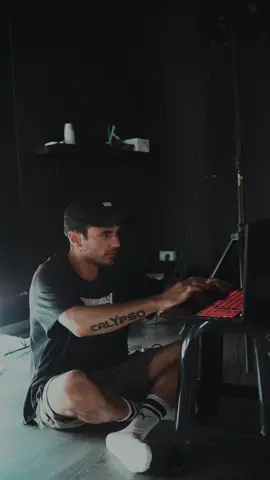 How @rickymaranomusic produced Stranger Things music track 🎧 Comment below if you wannna know more details about music production 🎵 #urban #urbantheory #music #rickymarano #track #producer #italy