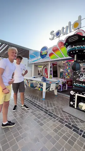 The machine couldn’t handle it #fypシ #viral #foryou #marbella #punchmachine #puertobanus