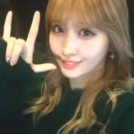 cuenta de fancams para vídeos con texto. | REGRESÉ!!! ¿cómo han estado? <3 prometo hacer todos sus pedidos, sólo denme tiempo. | #fancams #foryoupage #twcfms #twice #momo #kpop #xyzbca