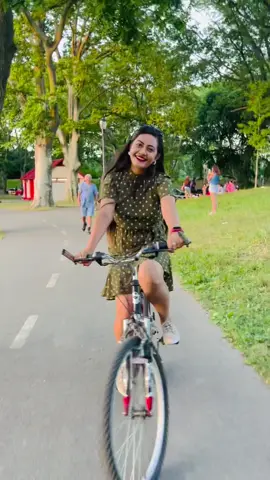 अब साईकल मा घुम्नु पर्नि भयो जता पनि ❤️🙏😜😂#nepalisong💕❤️😘 #likeitup❤️🤗 #holidaytiktok #fellingramilo🤗🤗#cyclelover🚴‍♂️🚴‍♂️🚴‍♂️🚴‍♂️ #तिन बर्ष पछि साईकल चलाउनु को खुशी🤗🤗