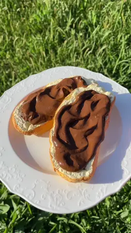 Il mio PANE E NUTELLA! Un classico sempre BUONISSIMO! Ovviamente fatto di #slime #nutella #bread #gtcreationslime