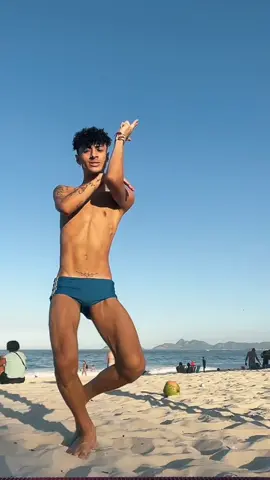 ainda vou aprender essa prometo kk