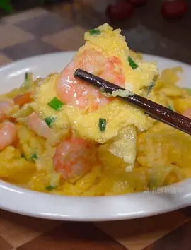 Shrimp w/ Egg perfect for breakfast (lunch/dinner) 😍 @Liu Xiaochu @wyslxy921 #fyp #EasyRecipe #lencia06 #shrimps #douyin