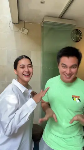 sampe bawah 😂🤪