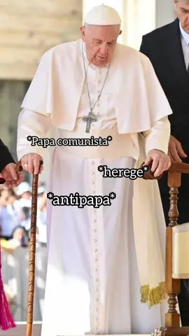 Quem é você?🧐 #fyp  #papafrancisco #fyy #cristaosnotiktok