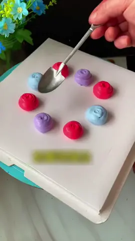 Nice cake icing