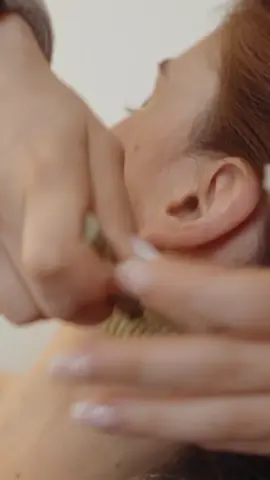 #asmr #asmrmassage #asmrladybarbers #asmrearmassage #asmrhairbrushing #asmrbarber #asmrhairplay #asmrsounds #barbermassage #asmrvideo #asmrtiktoks #asmr_tingles