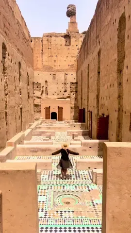 A must visit ✨🙌🏻 #marrakech #morocco #maroc #architecture #palace #fyp #fypシ #foryou #foryoupage #Vlog #monument #muslim architecture #medina #palaiselbadi