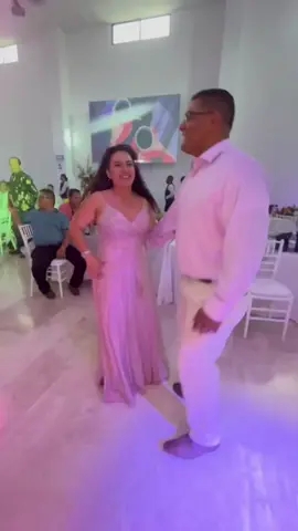 my parents are the cutest 😂 straight vibin😎 #theaguilars