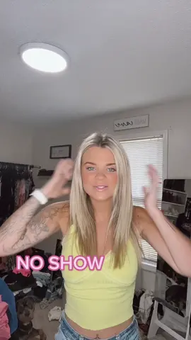 You can tell how unsure i was about my mood day with the amount of times i said “um”🤣 #PlutoTVIsFree #fyp #hairstylistsoftiktok #hairstylistcheck #904 #staugustinestylist #florida