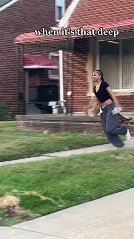 the fact that he slowed down and then kept going  #trinityjoy🦋 #fyp #foryou #hoodchronicles #detroit
