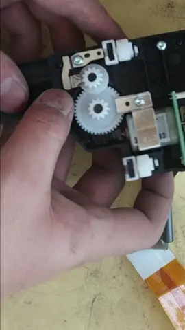 Sensor óptico || P2 #starsistor #electronics #DIY #sensor #optico#posicion #velociad #encoder #motor #reciclajecreativo #circuit #power #control