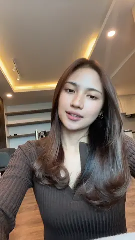 Bareface, pimple scars :/