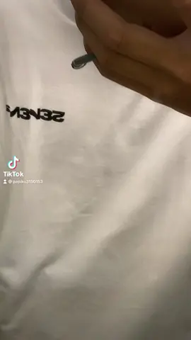 6つも割れてないけど腹筋✌️#腹筋 #中3 #中学生 #血管 #腹ちら #腹だし #筋肉 #手 #腹筋女子 #腹筋男子