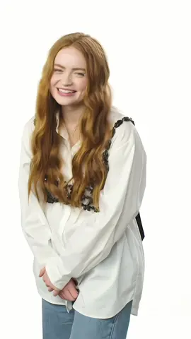 im watching wandavision!!❣️#sadiesink #strangerthings #maxmayfield #fyp #fy #freevideo #rarevideoofsadie #foryou #strangerthings4 #viral #netflix #🧡 #fyp