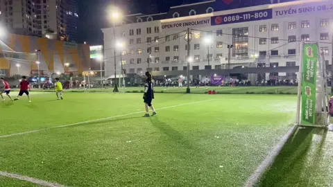 Hành trình lăn lộn bán mặt cho sân cỏ😂#thumon #tiendegea03