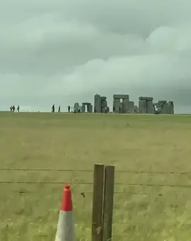 Ummmm, did I mention we randomly drove past #Stonehenge 🫠 It was so surreal!!!! #familytime