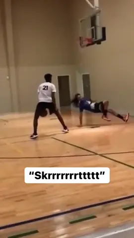 Had to bring back this goated ankle breaker for your feed 🫡🔥 @e.jizzle021 #basketball #anklebreaker #wow