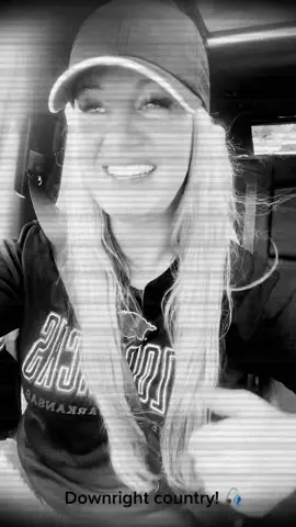 #fishinginthedark #countrygirlscansurvive #nittygrittydirtband